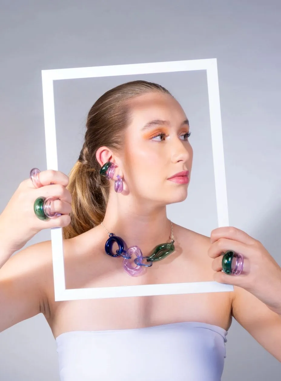 Musae jewelry collection background